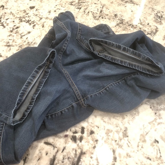 ❌SOLD❌ Torrid Relaxed Boot Jeans Medium Wash 16R - Picture 12 of 12